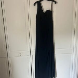 Elegant Navy One-Shoulder Dress